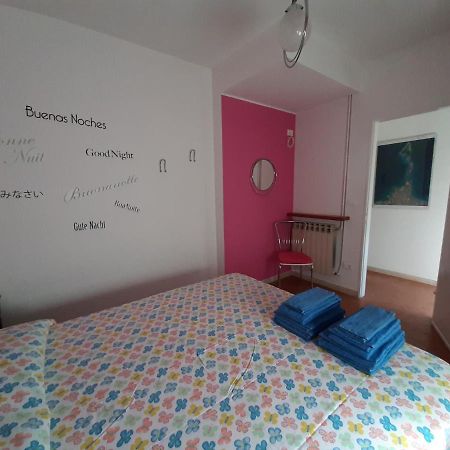 Appartamento Genziana - Con Vista Piscina E Garage Sirmione Zewnętrze zdjęcie