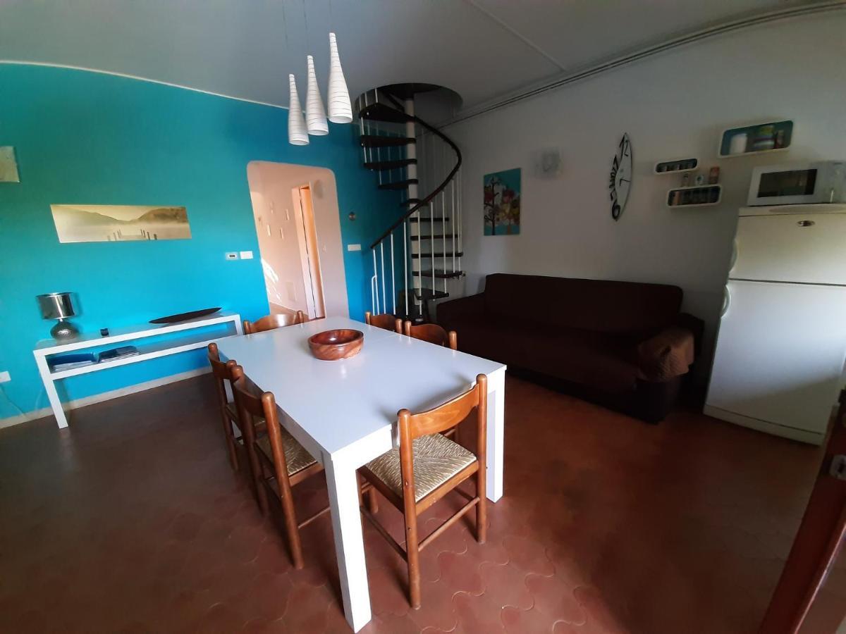 Appartamento Genziana - Con Vista Piscina E Garage Sirmione Zewnętrze zdjęcie